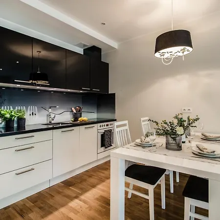 Apartment Cozy City Flat With Sauna & Free Parking Tallinn