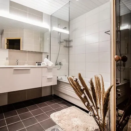 Διαμέρισμα Cozy City Flat With Sauna & Free Parking