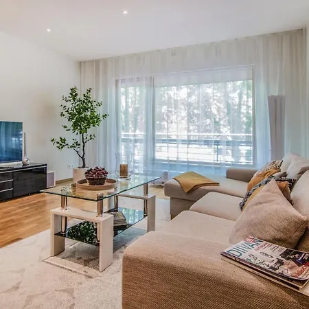 Cozy City Flat With Sauna & Free Parking Διαμέρισμα Ταλίν